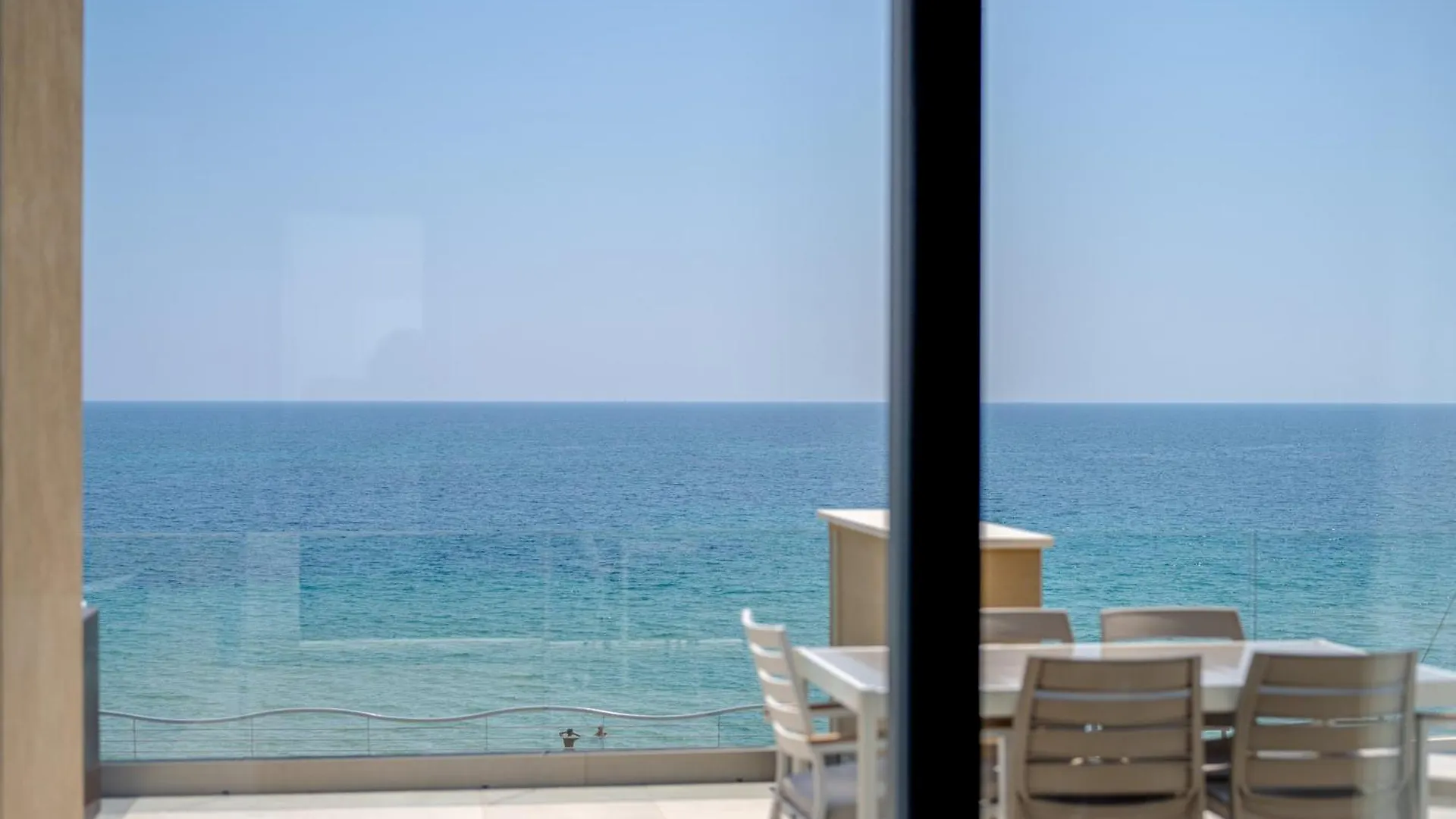 Luxury Appartments In The Villa Sun Located In Avola On Front Of The Sea At 200 Meters About From The Beach With Terrace Of 35 Square Meters With Wonderful Seaview Holiday home
